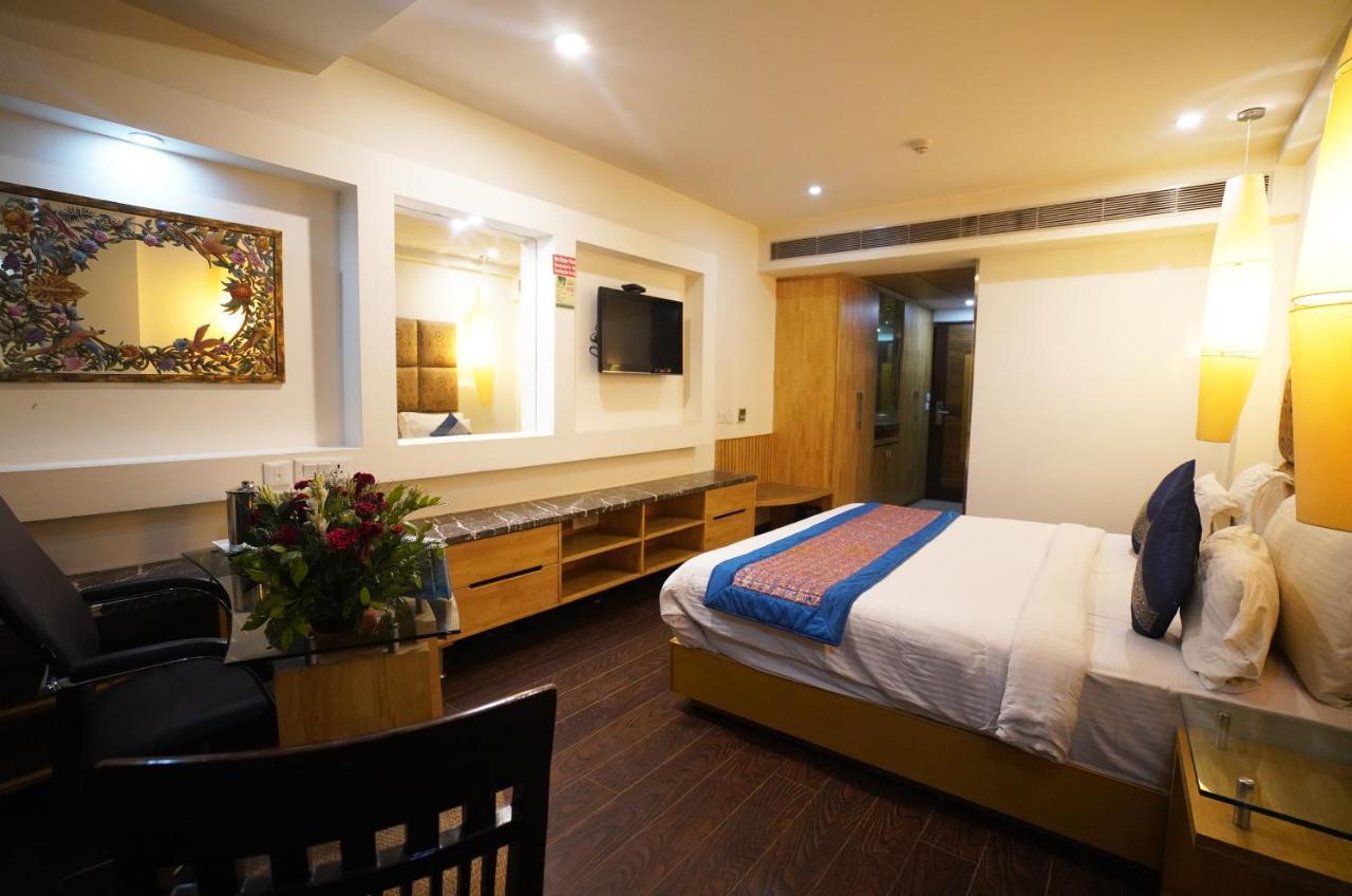 Airport Hotel Grand By Fantasia Nuova Delhi Esterno foto